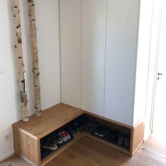 garderobe aus asteiche weiss 1